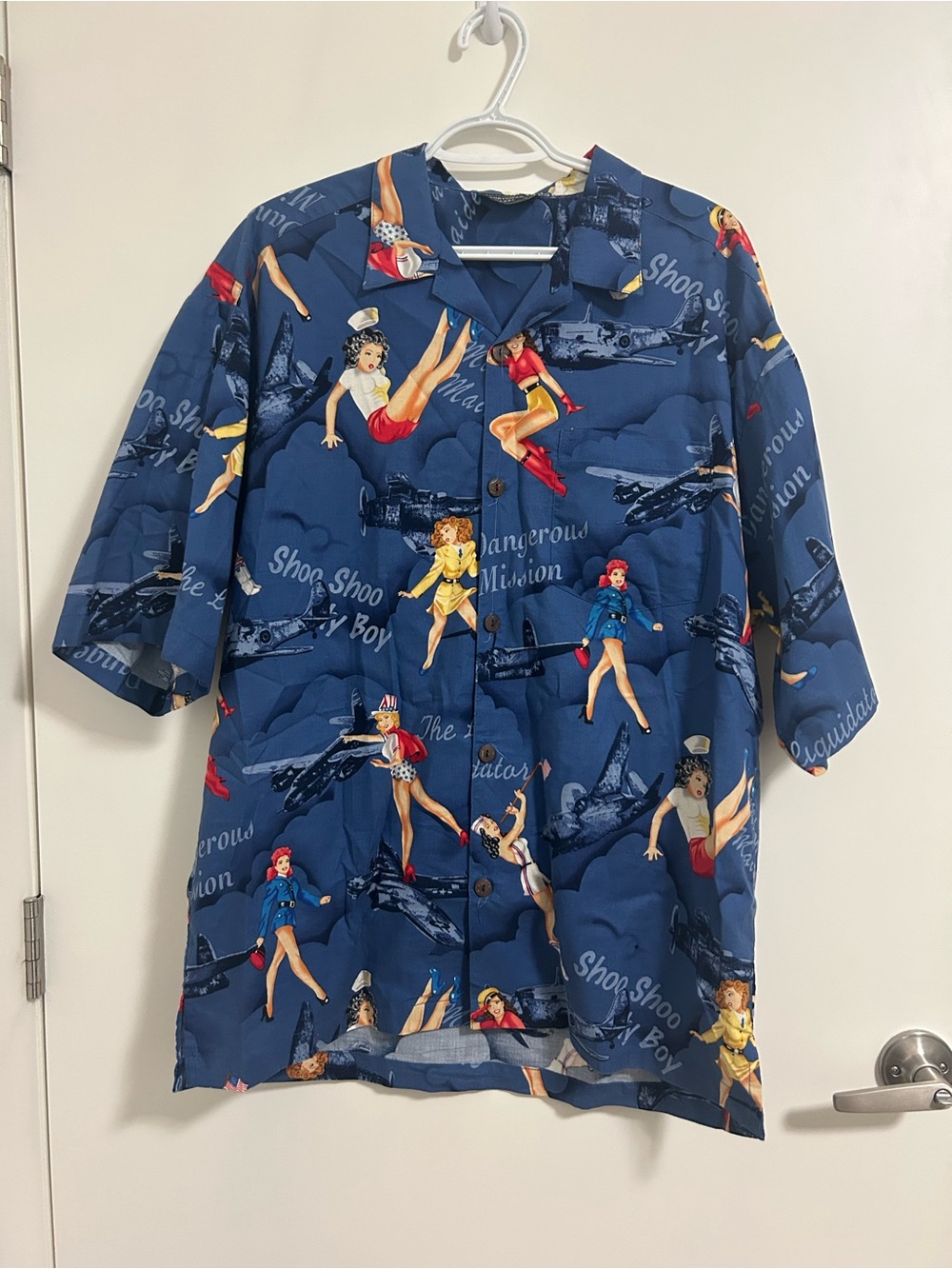 Vintage WWII Bomber Pin Up Hawaiian Camp Shirt USA Made Cotton Mens L/XL